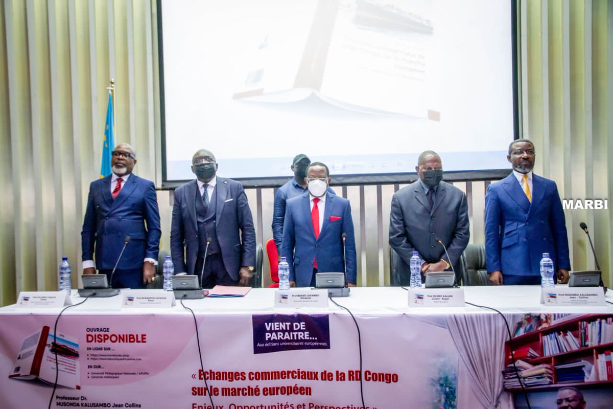 Dplc_officiel's tweet photo. Cérémonie de vernissage de l’ouvrage « ÉCHANGES COMMERCIAUX DE LA RDC SUR LE MARCHÉ EUROPÉEN »
du Pr Dr @Jecollmouss, PN-#DPLC, le samedi 15 janvier 2022 à Kempinski Fleuve Congo Hôtel/Gombe baptisé par le Président du @senatrdc le Professeur @PLukwebo https://t.co/43FOrpVFtX