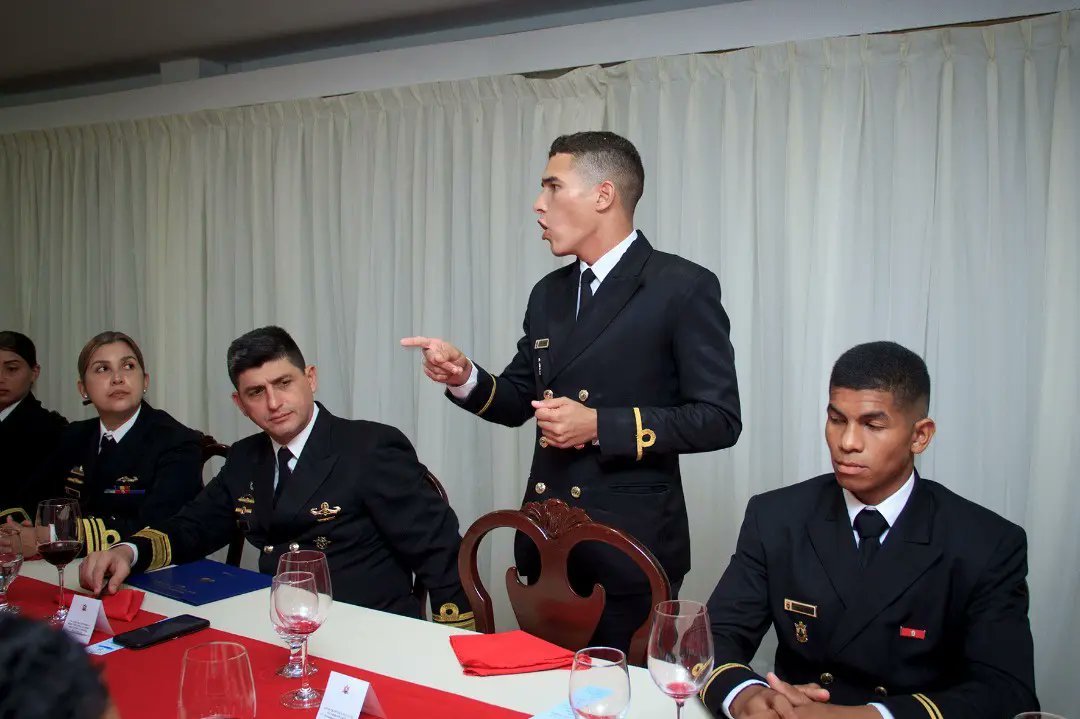 Academia Militar de la Armada Bolivariana tweet media