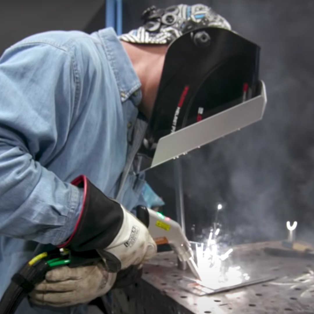 WeldDotCom's tweet photo. Paul interviewed Daniel and David from LightWELD.
Video Interview: https://t.co/2DBoOkD04r
#welddotcom #welding #welder #weldernation #laserwelding #ipgphotonics #lightweld #lightweldxc #handheldlaserwelding https://t.co/3WuyFY3vN3