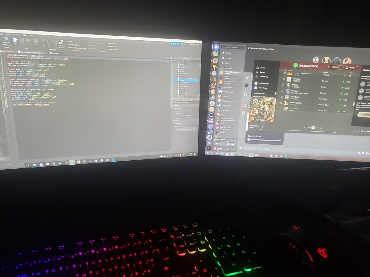 AtronixsNorway's tweet photo. Did a lot more coding while helping a friend with other stuff.. multi tasking? https://t.co/KLPyWRkVP4