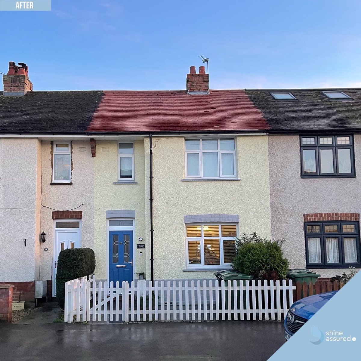 ShineAssured's tweet image. We completed our first roof washing job of 2022 yesterday after spending Tuesday afternoon and yesterday afternoon carrying out the deep cleaning process by removing the build up of all moss, algae and lichen to make the roof tiles on this home in Biggleswade look as good as new.