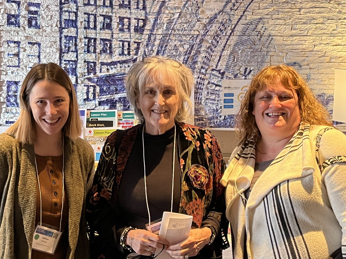 Mrs_Dulmage tweet media