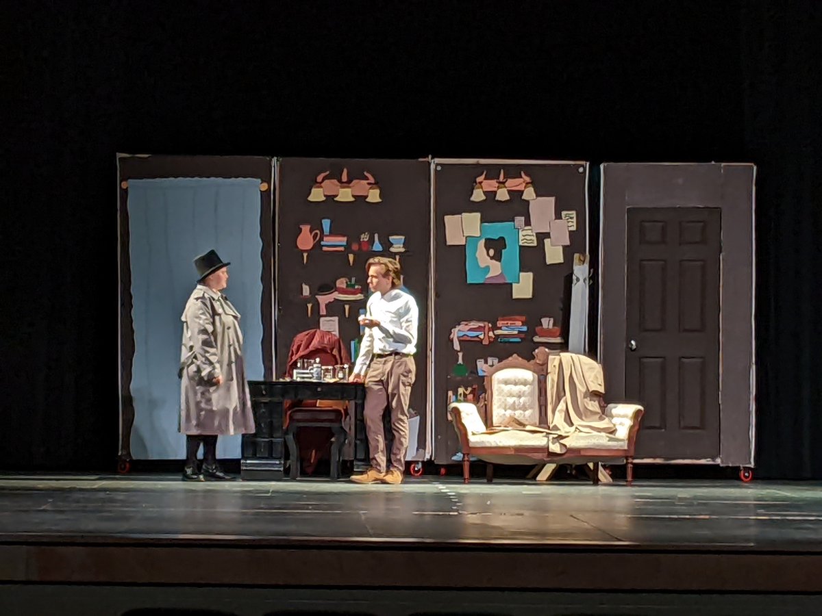 We open tomorrow! Come find out what Sherlock and Watson are discussing January 21 and/or 22 at 7pm in the GMHS auditorium. Tickets for Sherlock Holmes and the Case of the Christmas Carol are available here: onthestage.tickets/show/groveport…