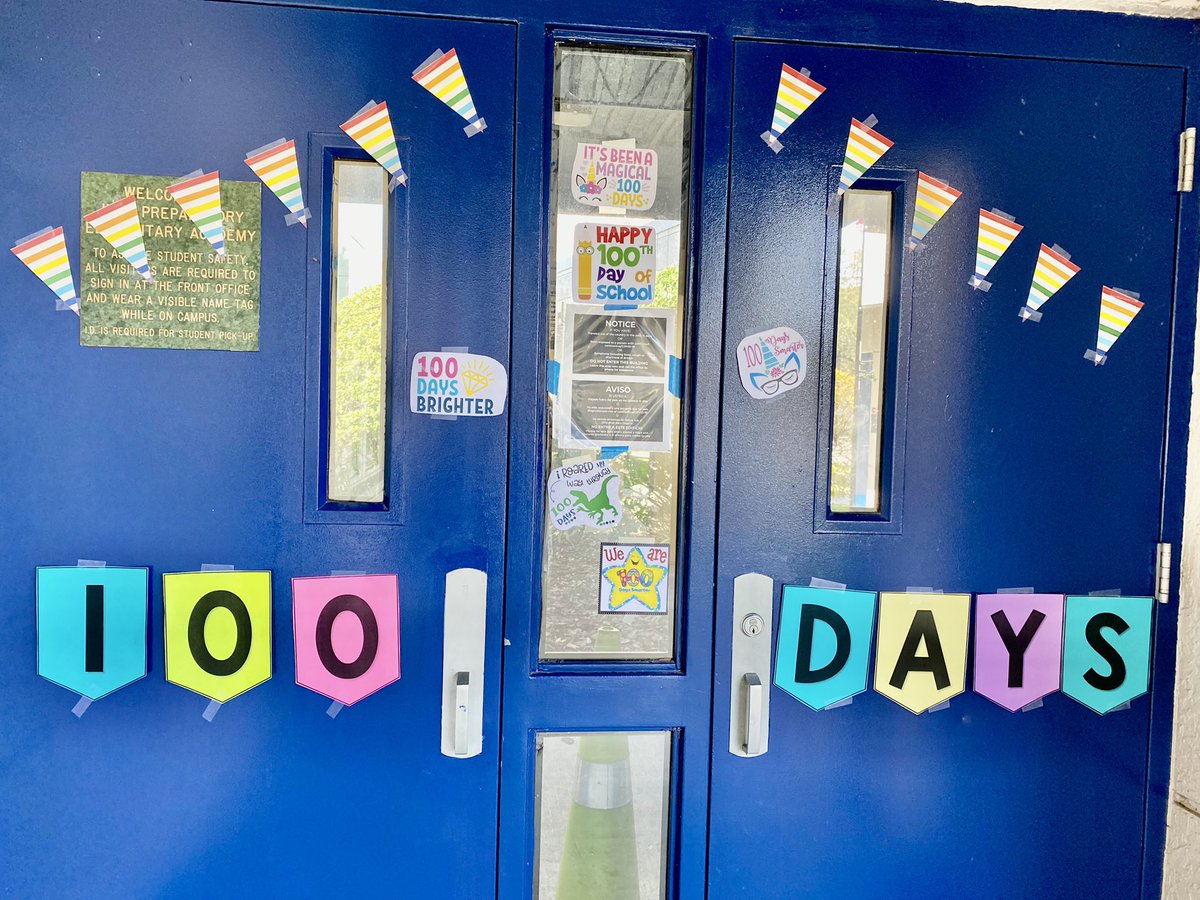 MrsWitt813's tweet photo. We’ve reached 100! #80moretogo #somuchmoretoteach #anothermasked100 💯💙💚📚 @JustES_STEM https://t.co/5LXFyjx7Jm