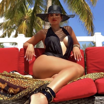 txnatxna's tweet photo. #NewProfilePic https://t.co/t1H7teZcA9