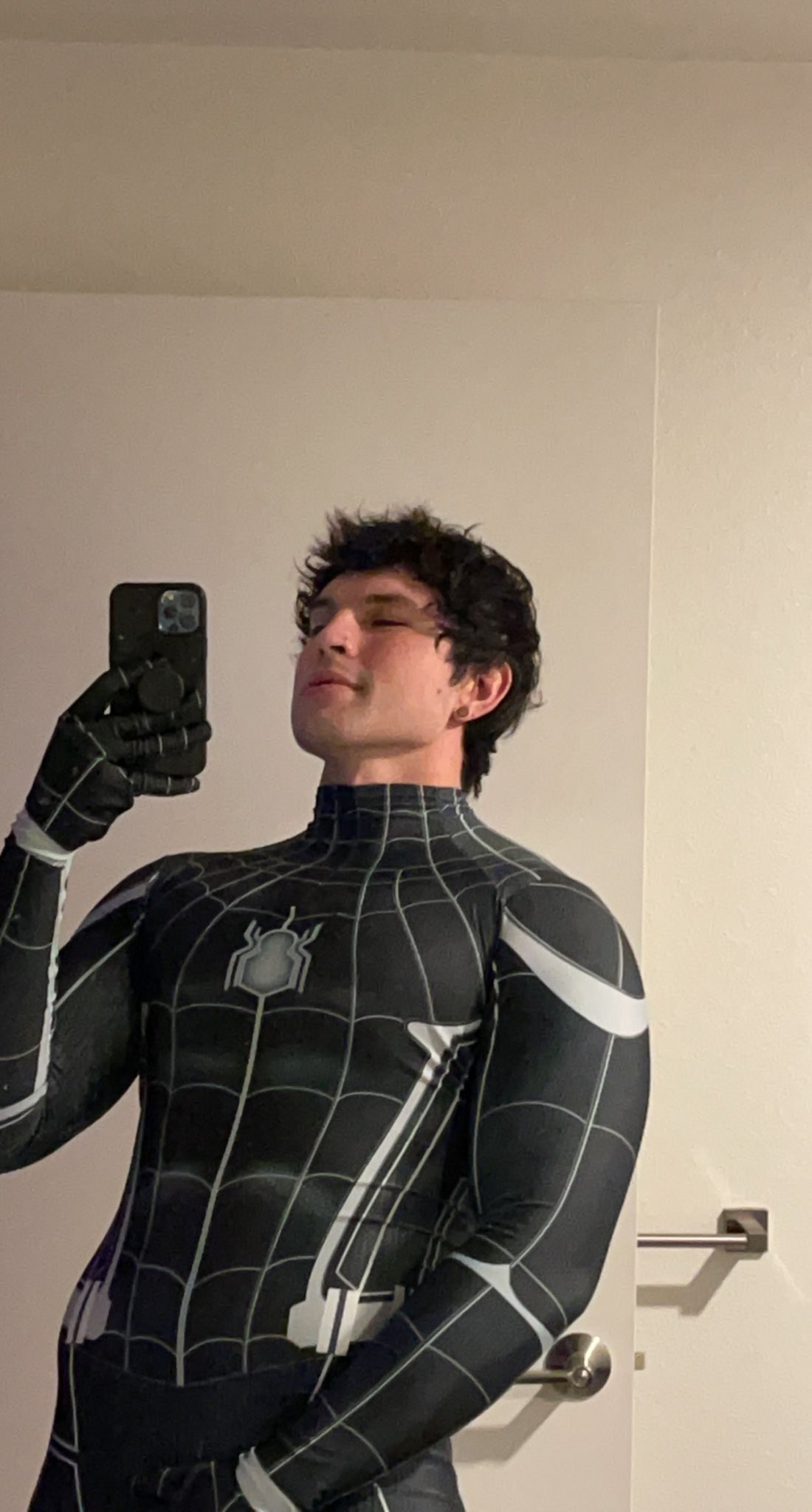 TW Pornstars - 1 pic. Trevor_wagner. Twitter. Seen Mj?. 2:03 AM - 21