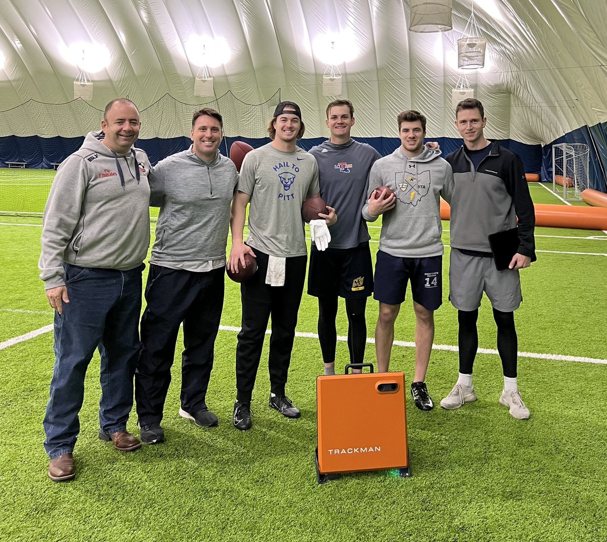jimshelly2's tweet photo. TRACKMAN , it’s not just for Golf. @Tonyrazz03 @kennypickett10 @Dustin_Crum14 @SimonMathiesen2 @WestinElliott10 #testsports #nflcombineprep #qbs https://t.co/FeaYJsUxsJ
