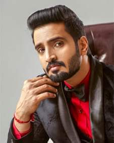 MurugaSathya007's tweet photo. #HBDSanthanam https://t.co/tbyMLwEvq8