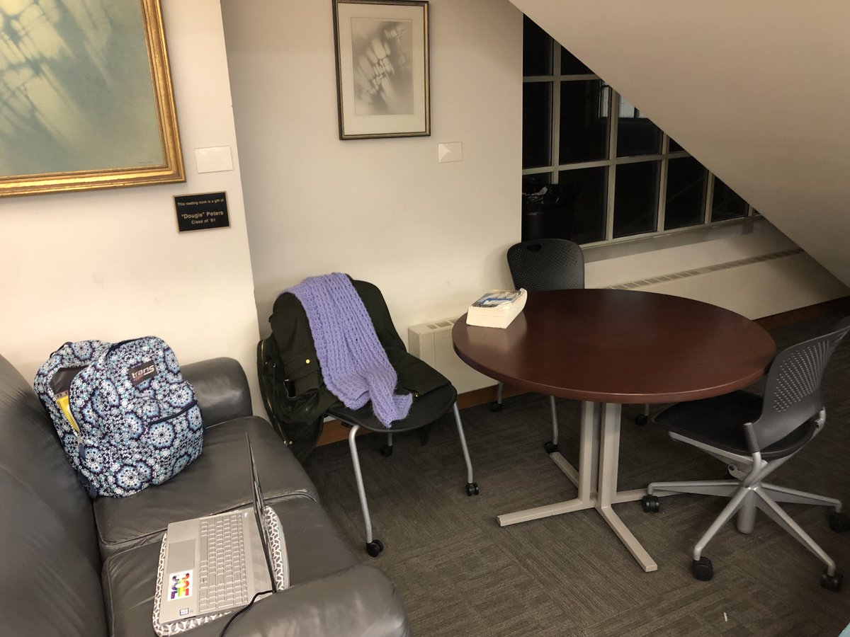 lassen_emma's tweet photo. The study rooms in the library are one of my favorite places on campus! Quiet, productive, and cozy😊

#edu219 https://t.co/wa3uatGfG9