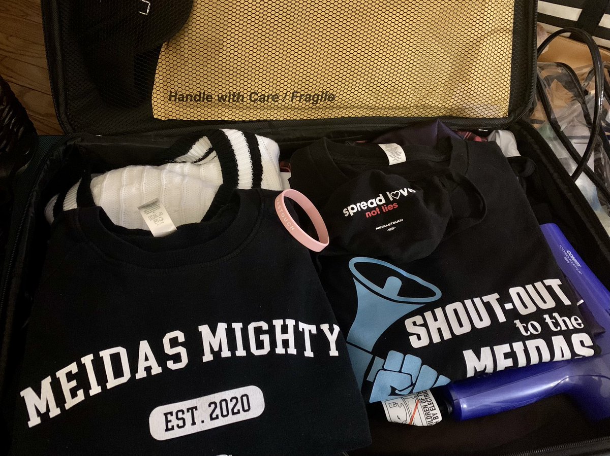 Meidas_Erin's tweet image. Ok, I’m packed. #LFG and get this party started. #LABound #GirlsWeekend #MeidasMighty @MeidasTouch #MeidasMerch
