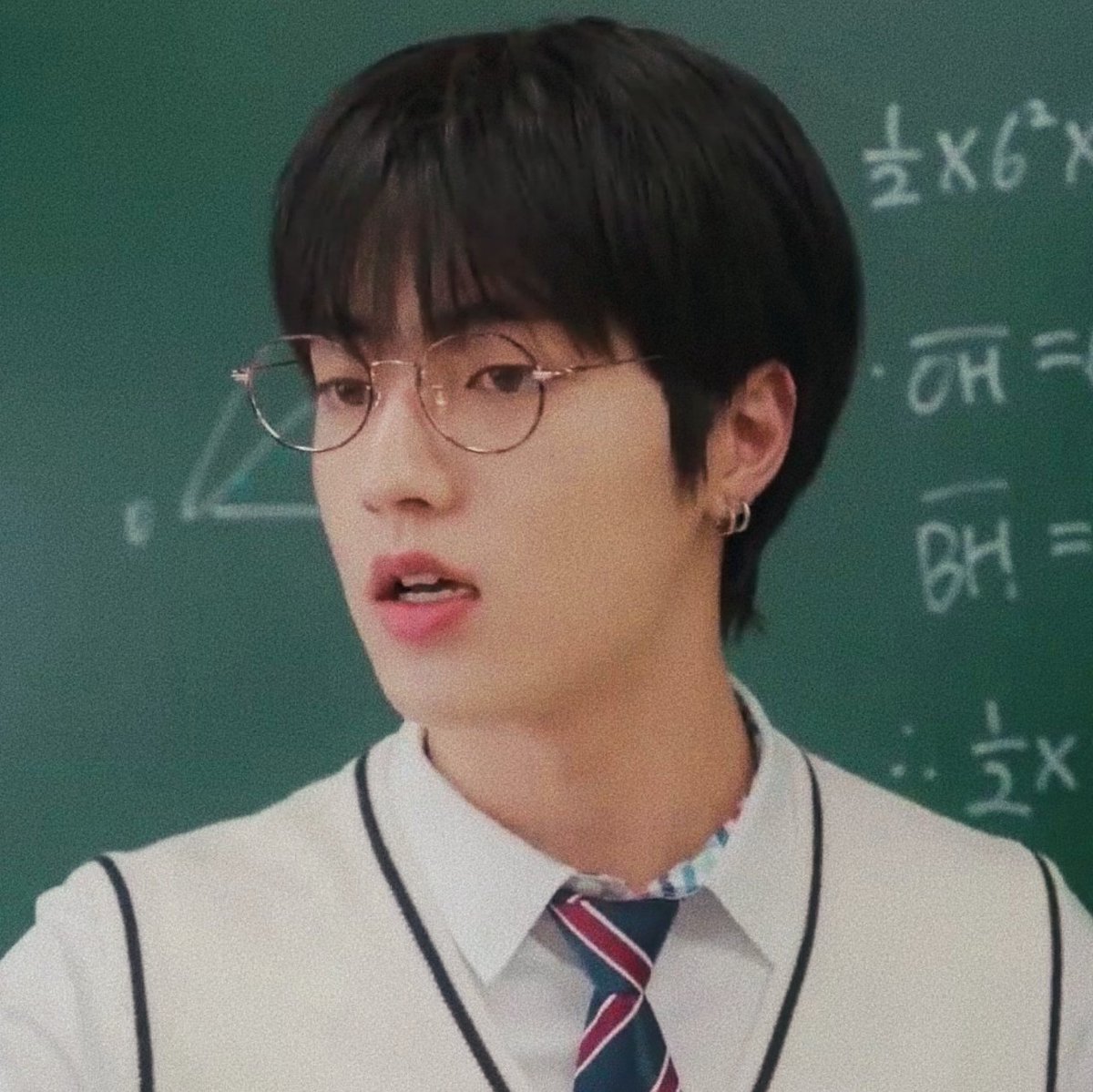 preciyothan's tweet photo. Harubby short au 

✨きれい✨

"Hoshi ga kirei" (the stars is beautiful) 
"Gue tau tuh artinya, emang bintang lagi cantik-cantiknya" 
"Tapi yang gue maksud itu lo" https://t.co/ECVhFUuLle