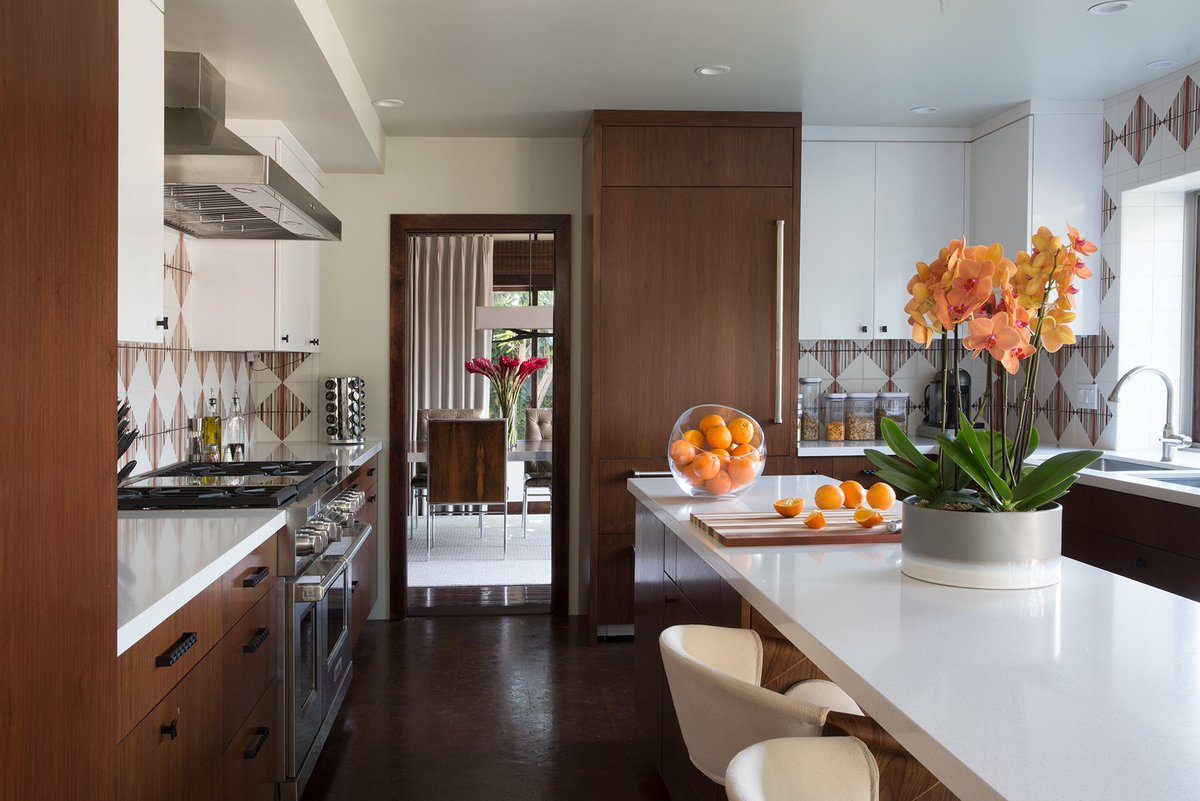 Today is #GetToKnowYourCustomersDay! I'm curious, what do you look for in a designer or in a space? I'd love to hear from you all in the comments!