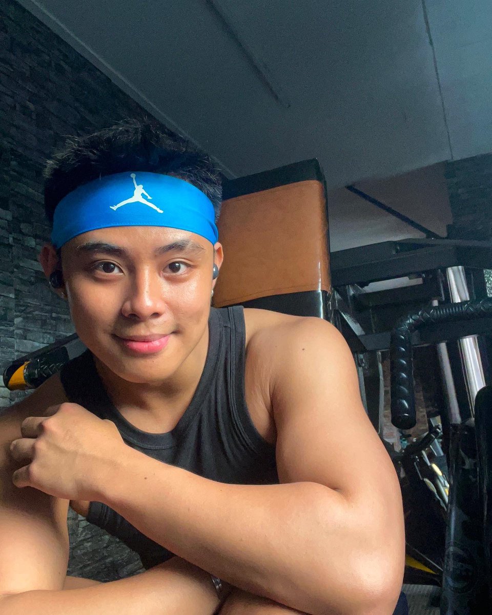Together let’s fight depression and anxiety! No more excuses! Let us all be fit! START TODAY! 

 To know more about the mental health benefits of exercising, click the link below! 

helpguide.org/articles/healt…
