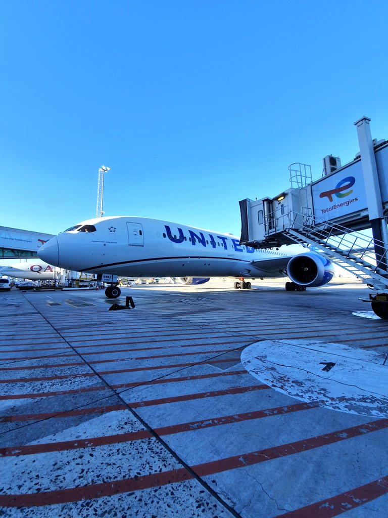 SradhaSahota's tweet photo. BTW Audits in CPT 🌞 Thank You to our business partners for another safe arrival &amp; departure! 👏 ✈@AOSafetyUAL @weareunited @united @lisambuxton @UA_MarkClays @AndreaNPunited #BeingUnited #safetyiownit https://t.co/SfcnftEAhS