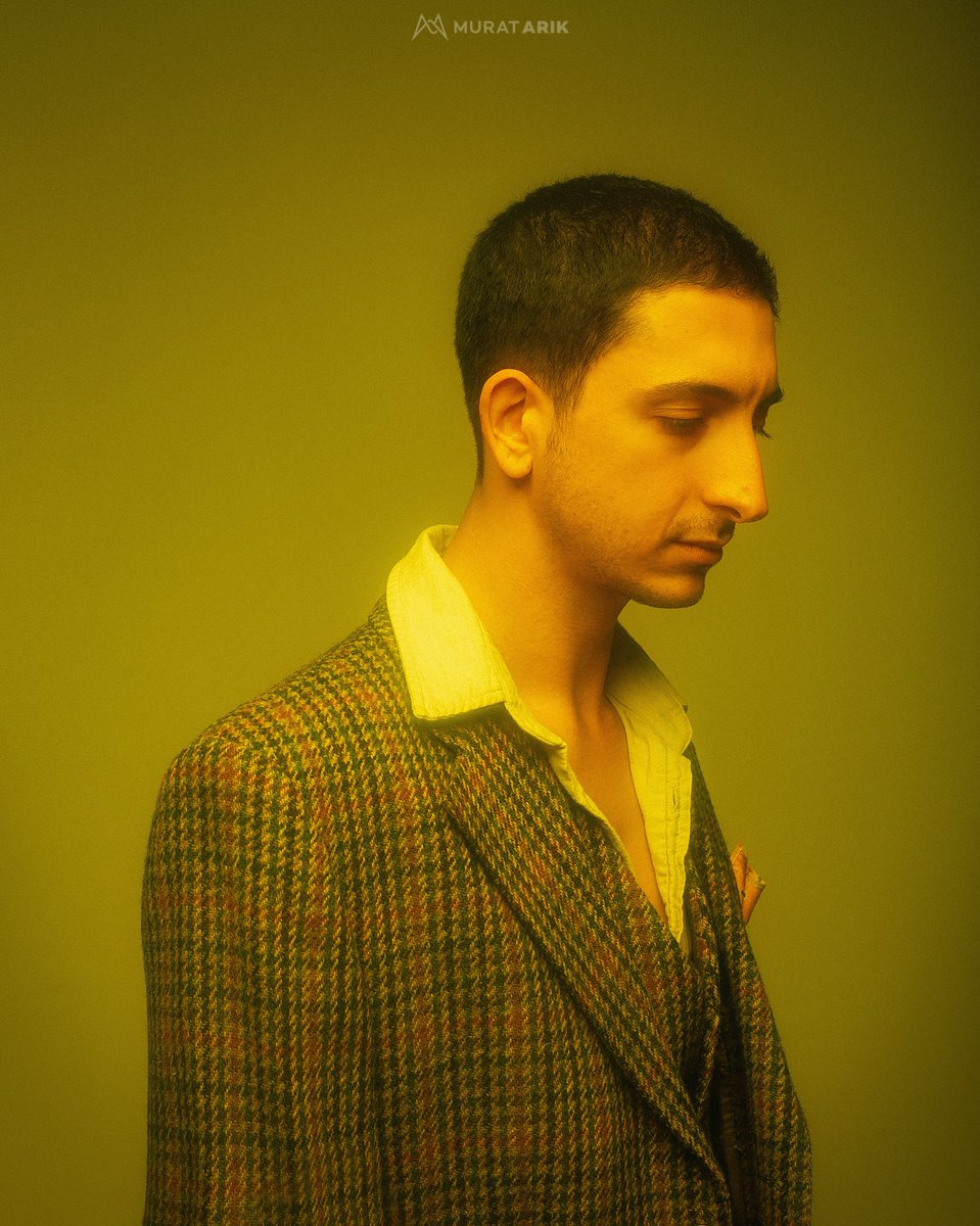 Paralel evrende;  zaman, şimdi! 
.
Başarılı oyuncu Onur Durmaz ( <a href="/MOnurdurmaz/">Onur Durmaz</a> ) ile özel #portre #fotoğraf çekimi gerçekleştirdik.
.
#onurdurmaz #engin #engintilmen #yargı #kanald #ayyapım #yargıdizi