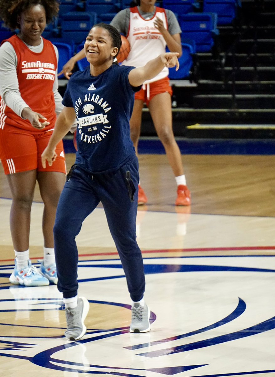 SouthAlabamaWBB's tweet photo. 📸 Game Day Vibes 📸

#MeetUsAtTheMitch | ⏰ 7pm https://t.co/JbiISs25ST