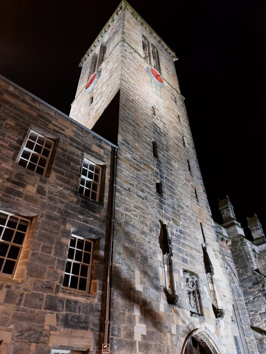 HCJonathanDrew's tweet photo. I had a great evening today speaking with students at @univofstandrews on LGBTQ+ issues and foreign affairs.  They are going to be formidable advocates and activists for further change and equality across the world!  Impressive. https://t.co/dH5wax5Kjc