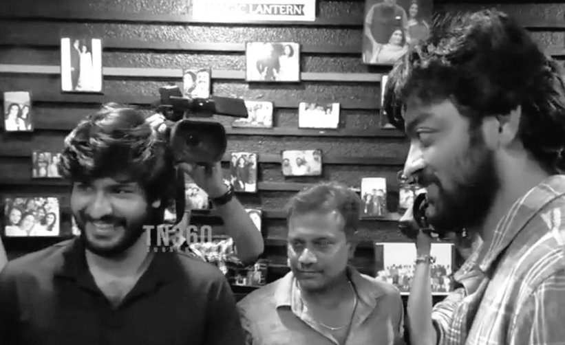 World Famous Tweeter (ulagafamous) Twitter