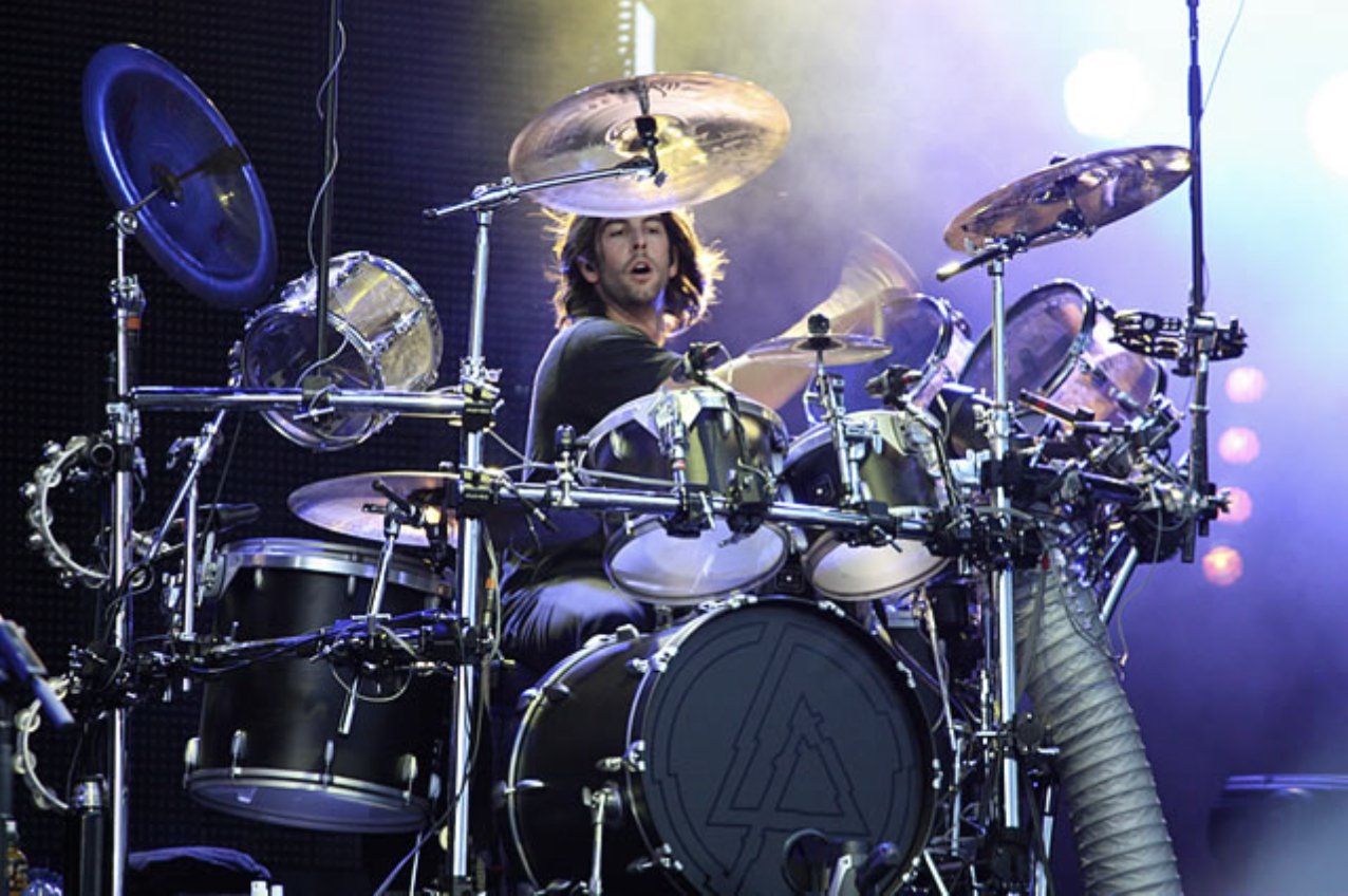 Happy Birthday to drummer, Rob Bourdon  