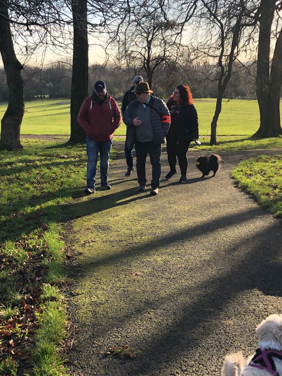 MOT4MEN's tweet image. Brilliant turnout this morning WALKING BACK TO HAPPINESS Group #Paths For All strolling and chatting around Tollcross park in fabulous weather for the time of year.