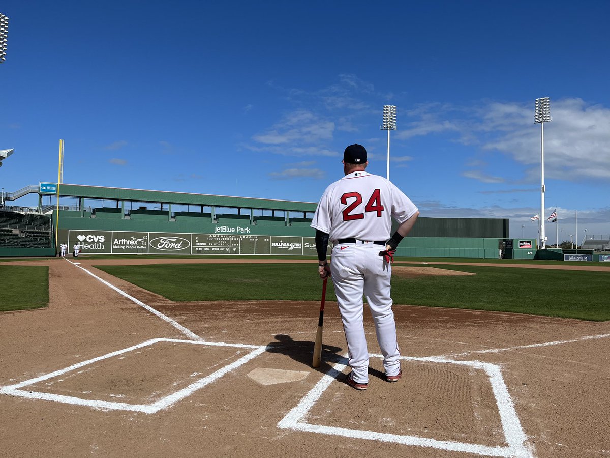 AlertFive's tweet photo. AlertFive Coach Heath Baker, battled cancer in 2020 and 2021, won, and now he’s back at @RedSox fantasy camp <> #BeyondBaseball https://t.co/kFXjqR71wV