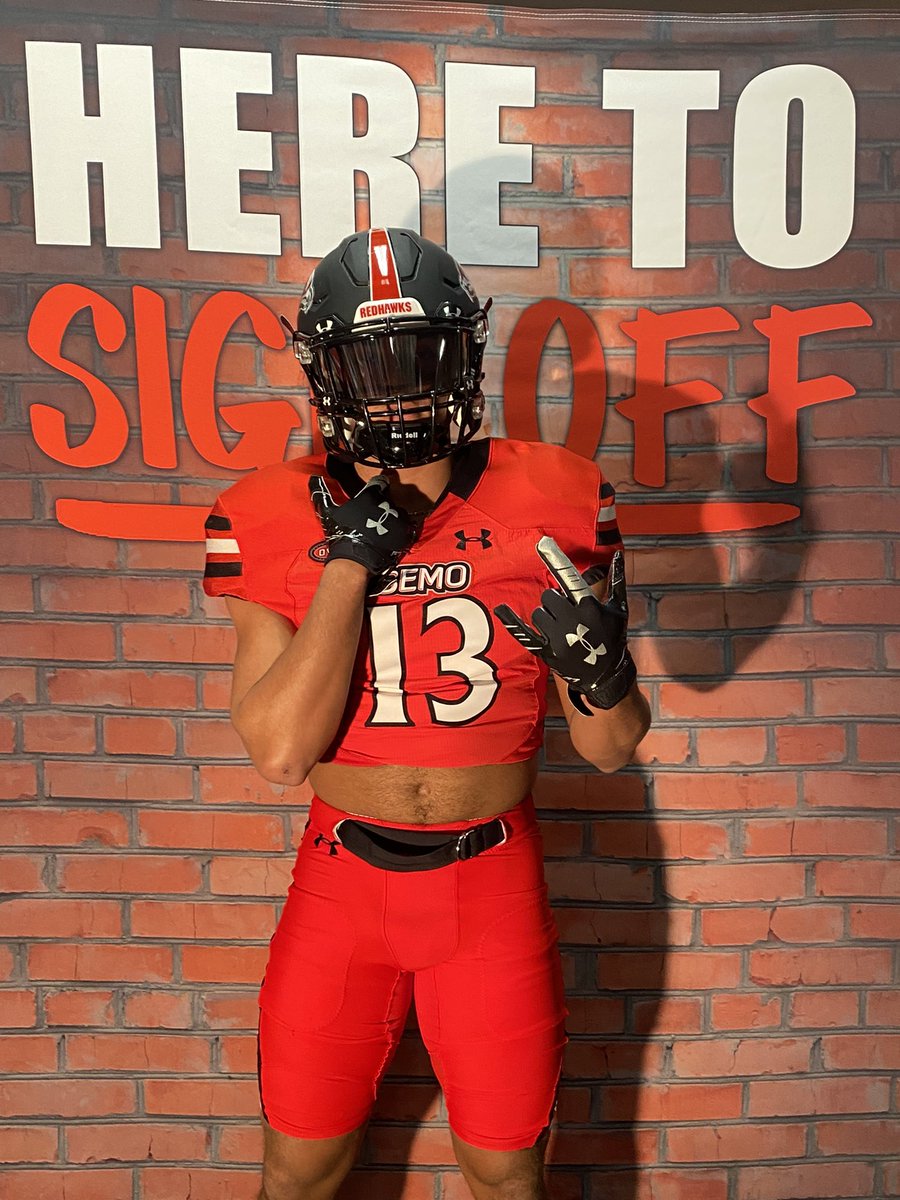 jae_marsh5's tweet photo. Had a good successful day on my visit to @SEMOfootball yesterday @NCSRecruiting @CoachBellNCS @_Elite3 @RileyElite3 @DrudikJd https://t.co/vPFcRfFrg3