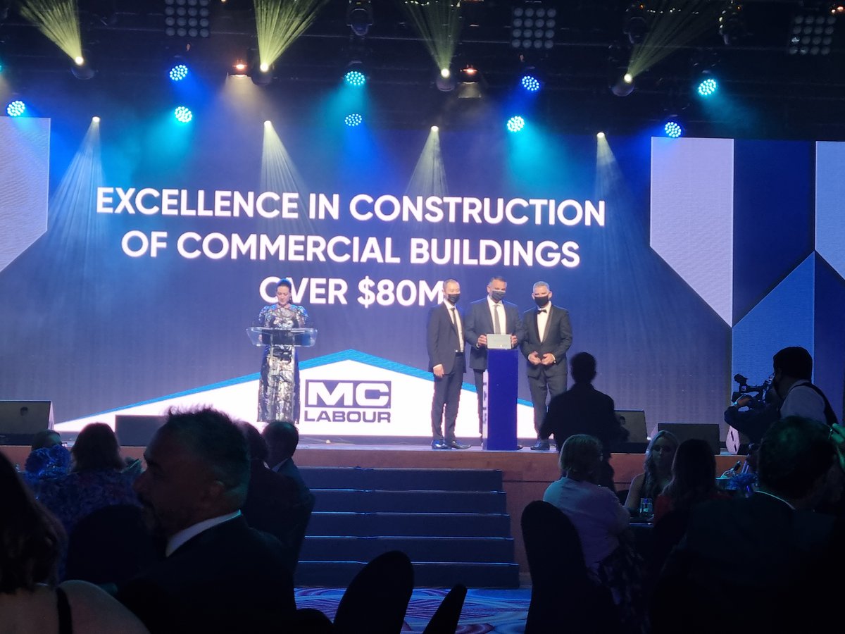 Congrats to our Victoria team for taking home a @mbavic Excellence In Construction Award for the stunning @Deakin University Law School Building. Well done team! #excellence #construction #besixwatpac