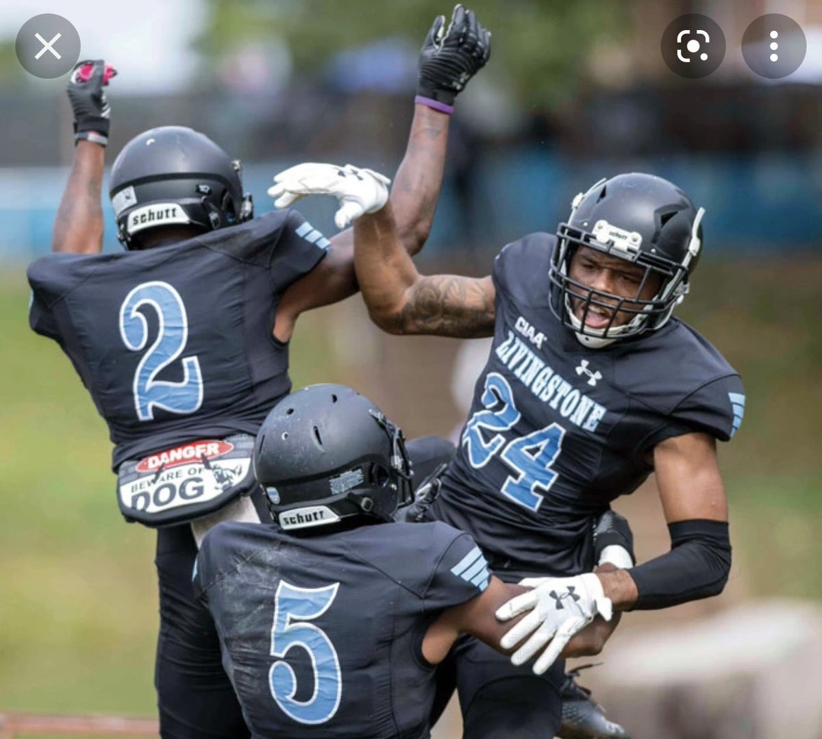 mckichen's tweet photo. ✨Blessed to receive a official offer from Livingstone College ⭕️@CoachTWilson20 @AL6AFootball @tiffani418 @CoachM_Justin @coachjsmithlbs @CoachWTrenchMob @theleegenerals LLMEECH 🖤 https://t.co/MC6k6XaE31