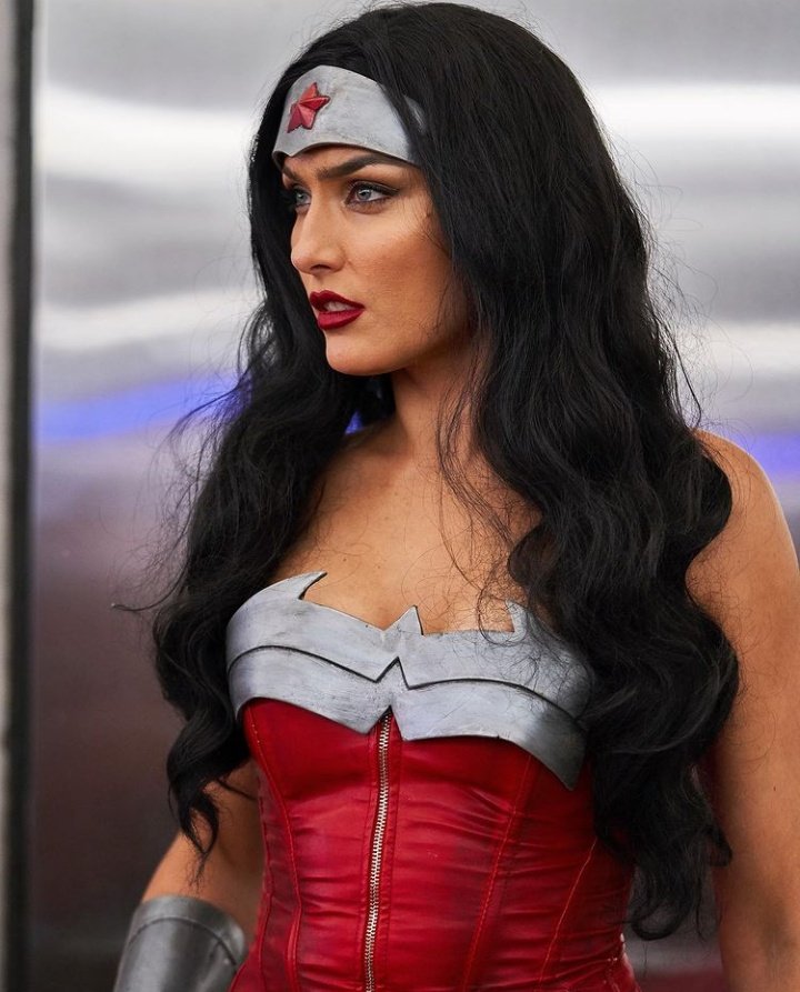 Diana of Themyscira (@amazonwond) on Twitter photo 