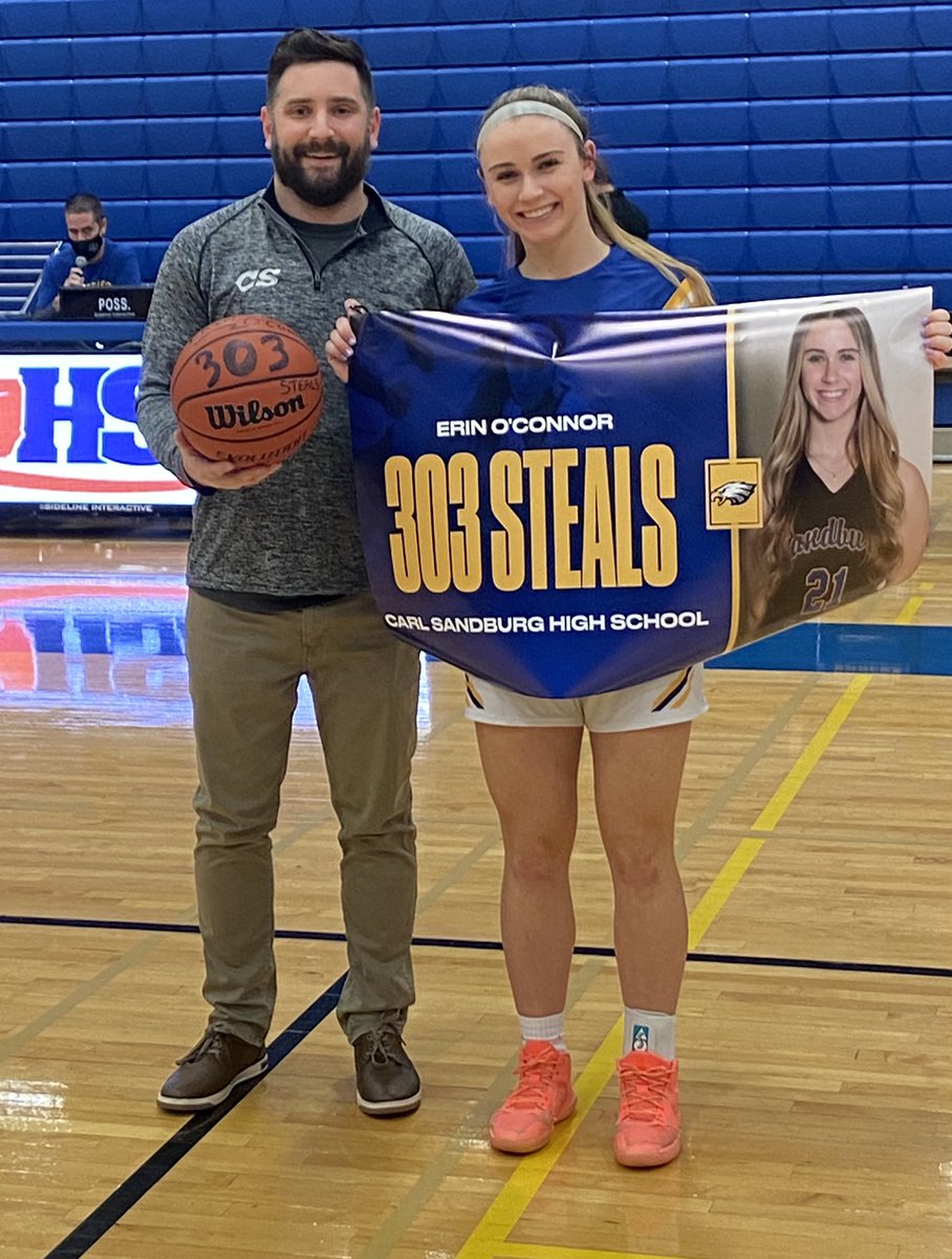 Congratulations to Charlotte Trunk (1000 Career Points) and Erin O’Connor (School Record 303 Career Steals)! 🦅🏀💪