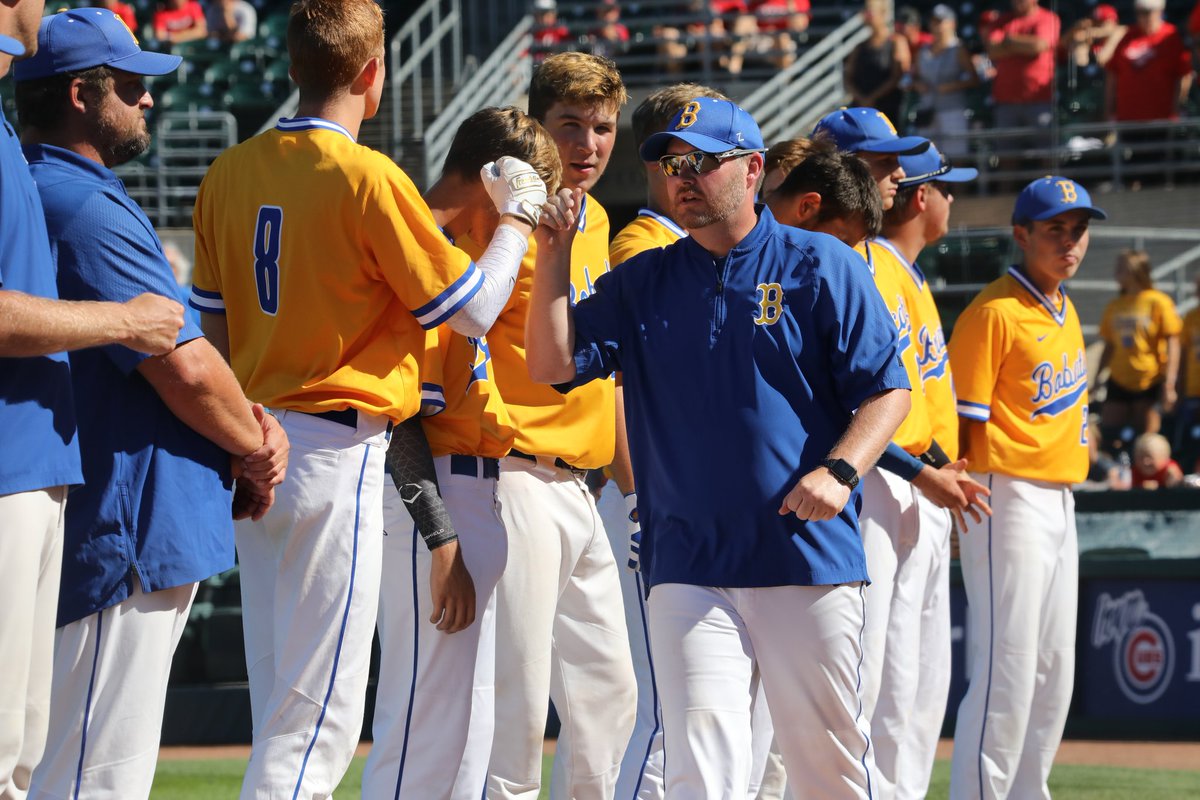 cjeilers's tweet photo. Sad to learn that @BCBaseballers head coach Derek Anderson passed away suddenly today, according to Benton CSD release. 2020 didn't provide many fun memories, but watching his team qualify and play at State were ones. Always thanked me for coverage of the program. RIP Derek! https://t.co/AlwPQM3nB6