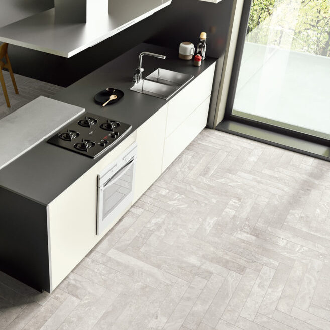 STREAM COLLECTION

Say hello to our Stream Collection! Available in two different colours and in many formats, the Stream Collection brings a sense of classism that never gets old. Pairing these neutral tiles with an accent piece of furniture or counter top for example, will sure