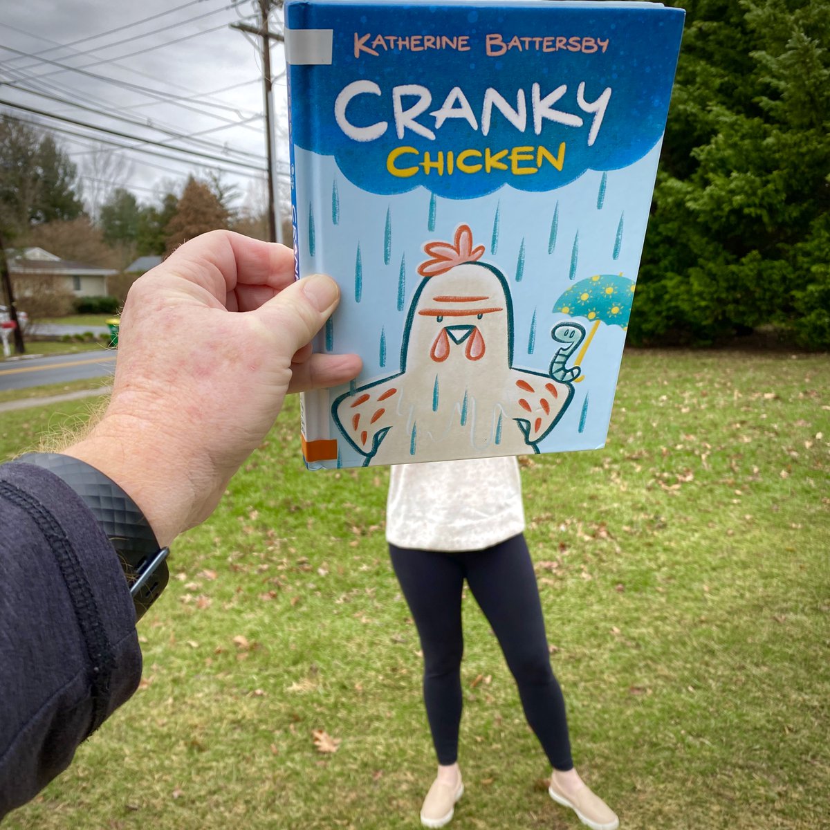 mclsnj's tweet photo. Find out what happens when a very cranky chicken befriends a very cheerful worm in the hilarious juvenile #graphicnovel, “Cranky Chicken” by @kathbatt! #bookfacefriday
#bookface #kidsbooks #read #bookfacelicious #chapterbooks #lovetoread #crankychicken https://t.co/fRbInYpYV7