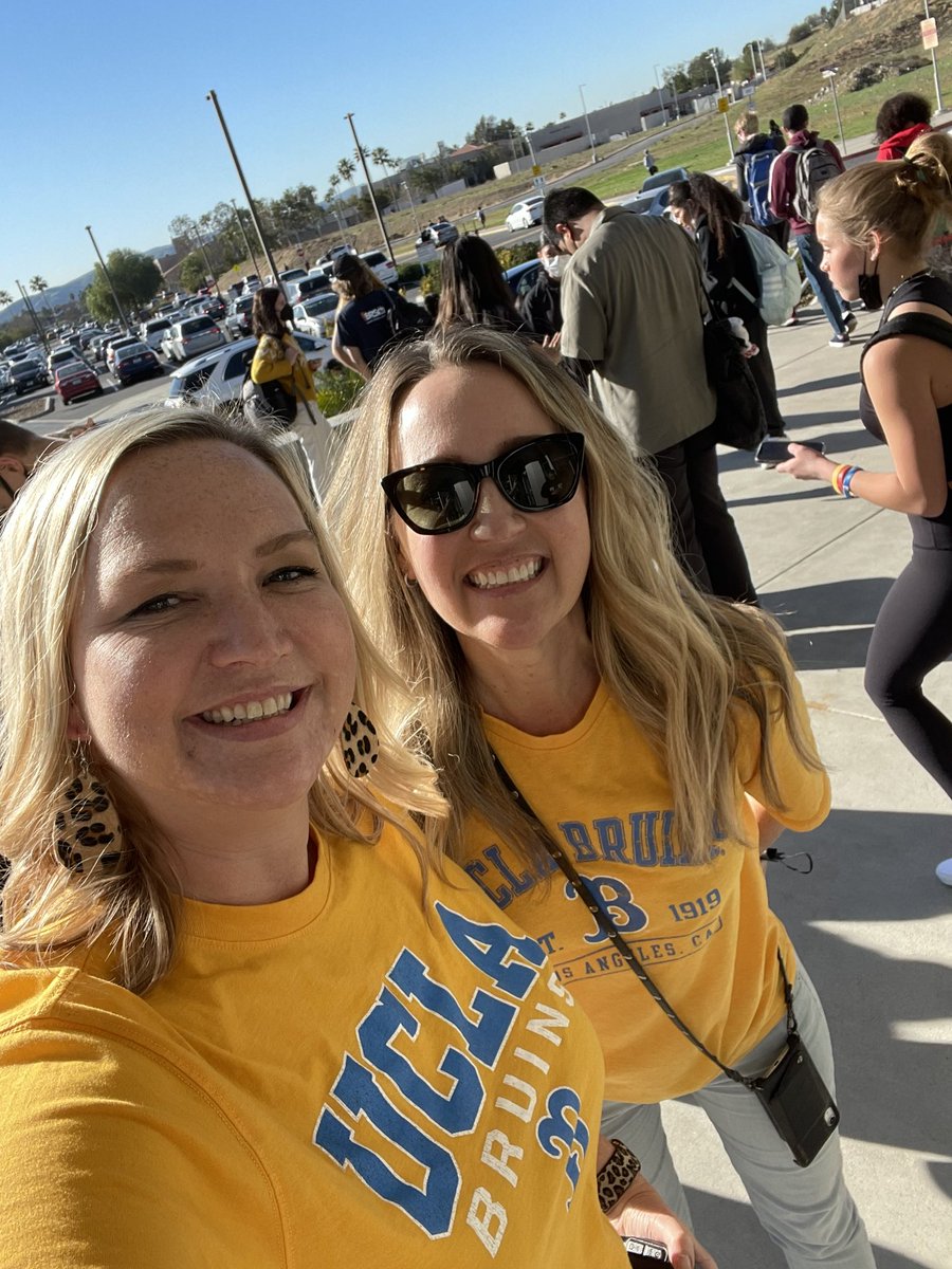 Twinning on College T-Shirt Day! 👯‍♀️
<a href="/UCLA/">UCLA</a> 
💙💛