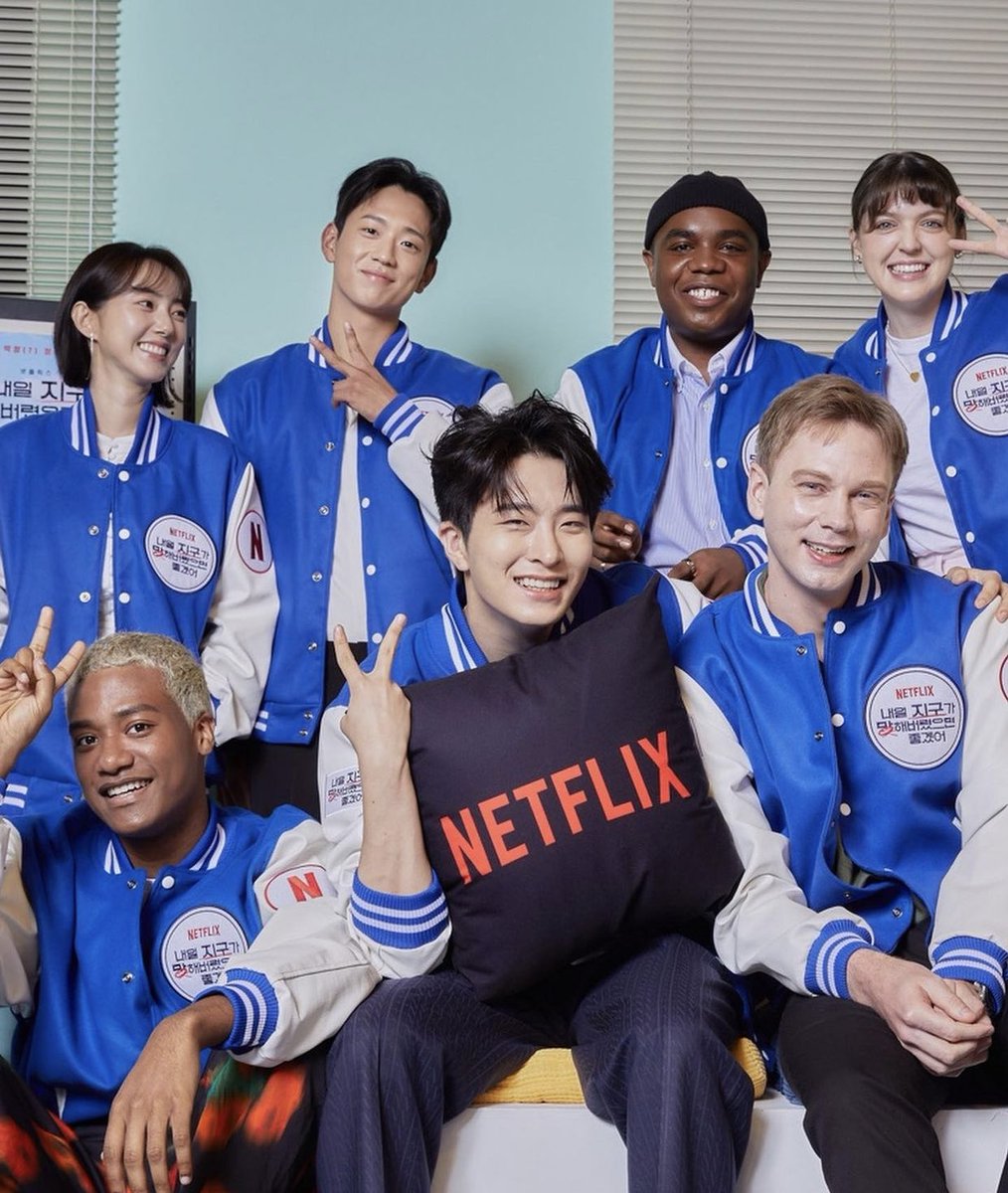 arsjiaerwang's tweet photo. I miss these casts 🥺 #SNWI #Youngjae https://t.co/ayIVnM0UtT