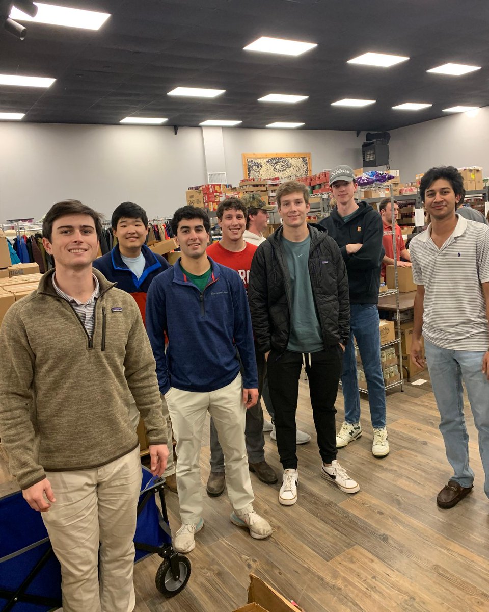 The 107th Council had the ability to assist with the City of Hope in their effort of helping to feed the homeless. It is always an amazing privilege to give back to the Athens community. #Philanthropy&amp;Service