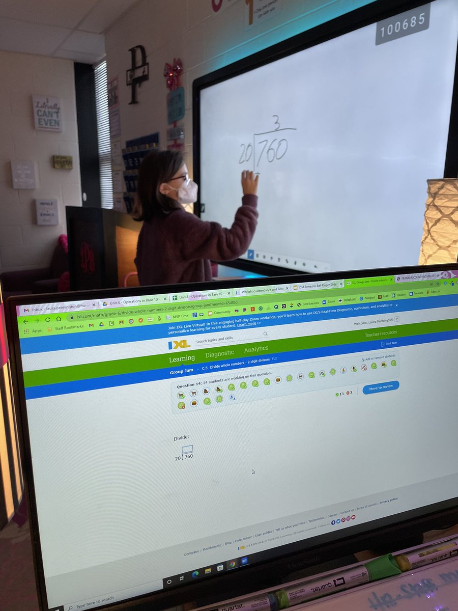 Laura Beth tweet media