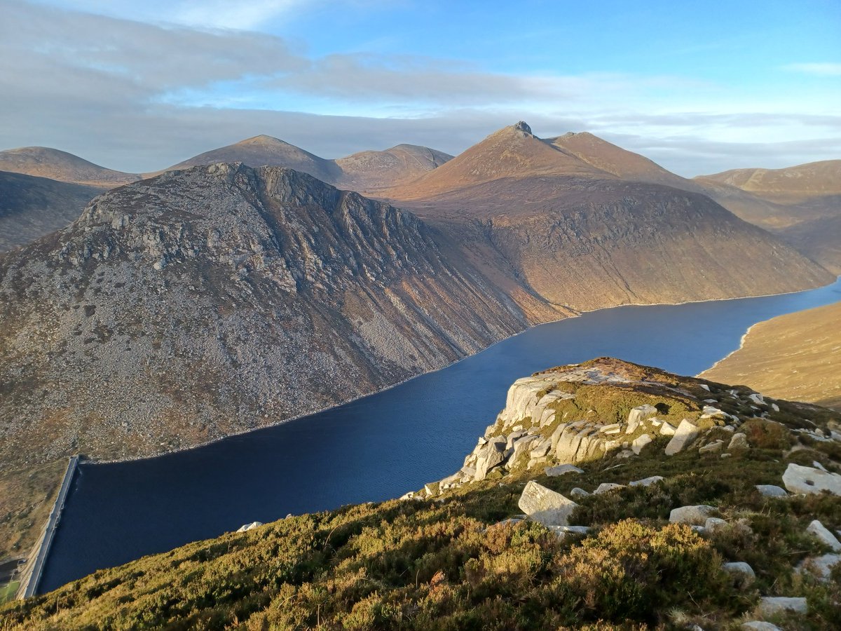 View from Slieve Binnian over Ben Crom Reservoir earlier, great hill day.
<a href="/NTMournes/">Mournes National Trust</a> <a href="/PatrickCorrigan/">Patrick Corrigan</a> <a href="/NITouristBoard/">Tourism NI</a> <a href="/GoToIrelandCA/">Tourism Ireland</a> <a href="/Tour_GuidesNI/">Tour Guides NI</a> <a href="/tinytours/">TinyTours</a> @MarkRod72309589 <a href="/Virtuallyirish_/">Virtually Irish</a>