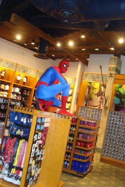 BexSaunders7's tweet photo. When #squidtwo had his own personal one to one with Spider-Man. Such happy and wonderful memories. My heart. ♥️ https://t.co/oZR8fS7lZ4