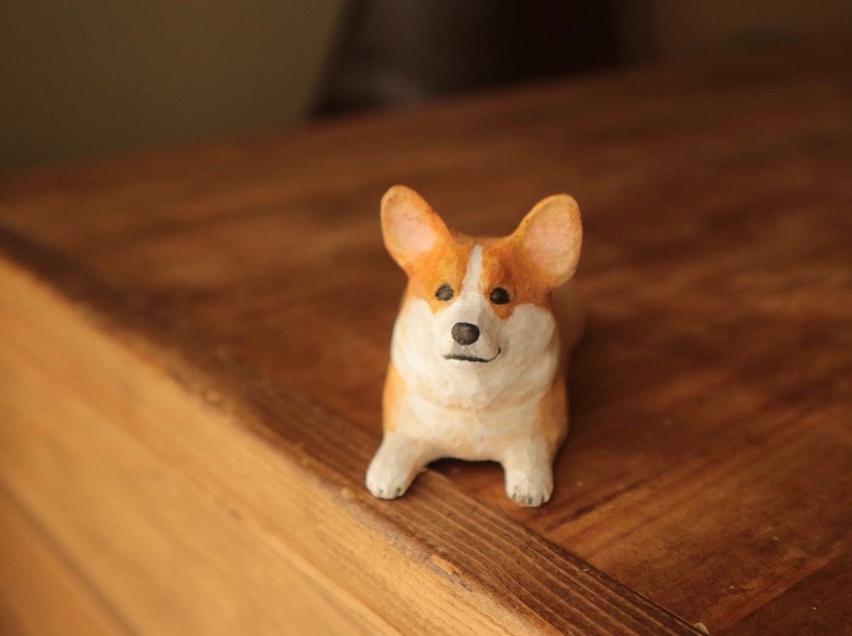 木彫りのコーギー（制作中） あかね on X