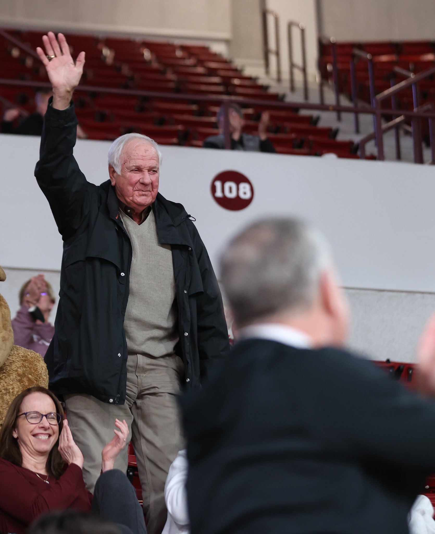 Happy 85th Birthday to Bulldog legend, Bailey Howell! 