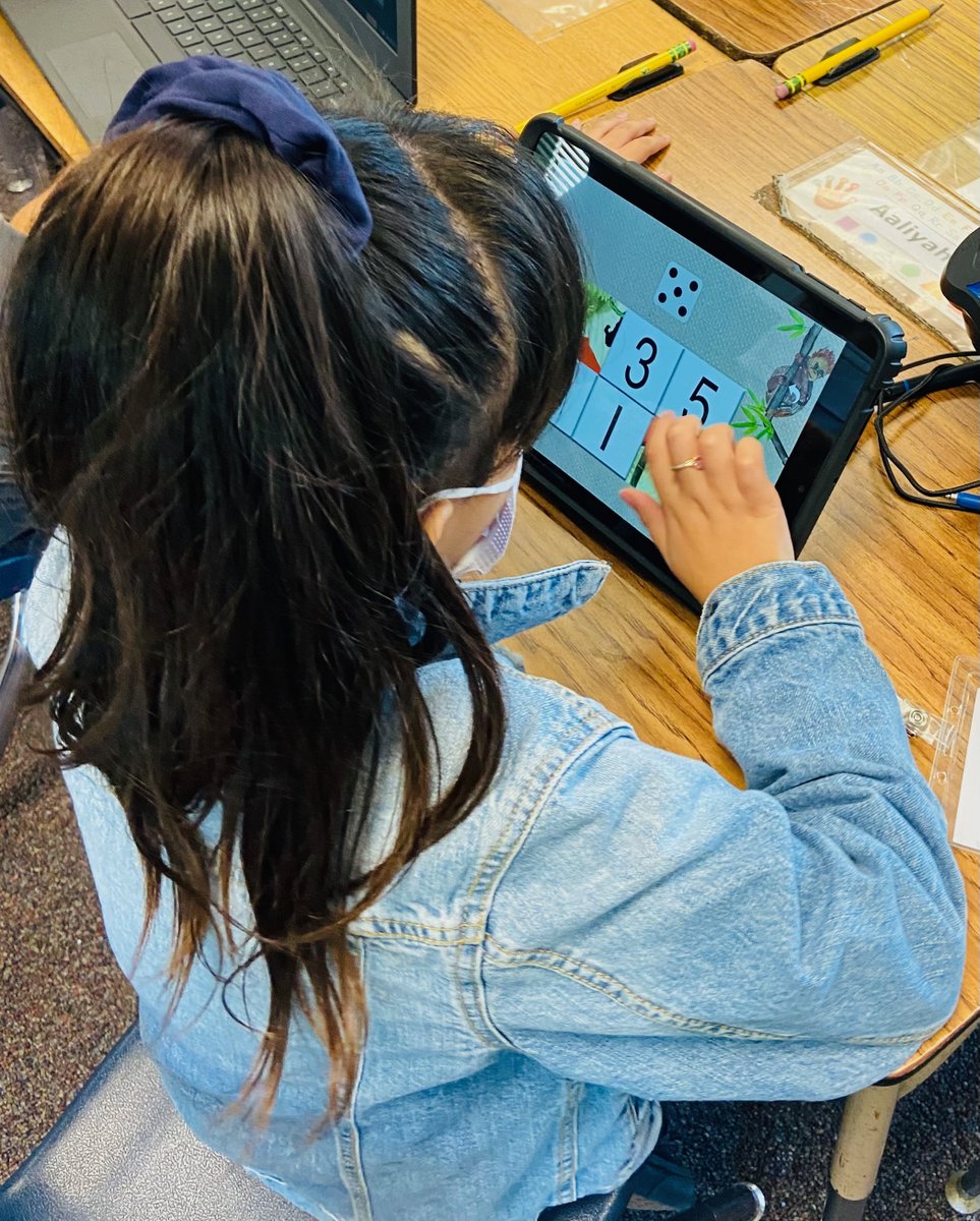 karinlundquist's tweet photo. Great day visiting @lynwoodschools TK &amp; K classes watching kids play @mathshelf. Although everyone was wearing masks, it was still so nice to be around little kids. Impressed by all the Covid safety precautions in place.Great job Dr. Crosthwaite!
#earlylearning #math #mathematics https://t.co/p5AS1Bk08w