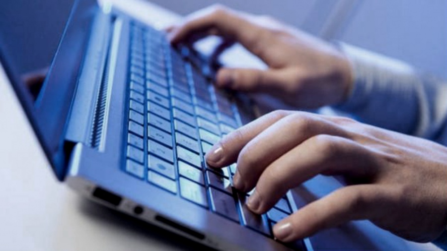 RPDObera's tweet photo. El informe subraya que el 80,2% de la población en la Argentina tiene acceso a internet, al considerar tanto los accesos fijos como los móviles.

La Argentina es el país de la región con mayor penetración de internet, según un informe del Centro

https://t.co/ZRwaDnYM8J https://t.co/yc9sj6gBAt