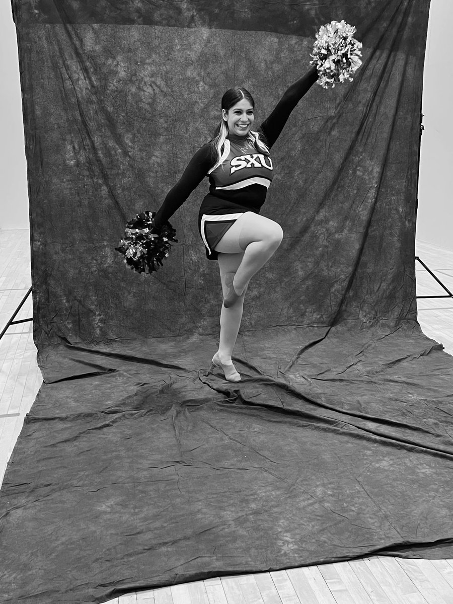 The <a href="/SXUdanceteam/">SXU Paw Prints Dance Team</a> taking their Promo pictures on #PhotoDay! #GoCougs🐾 #WeAreSXU