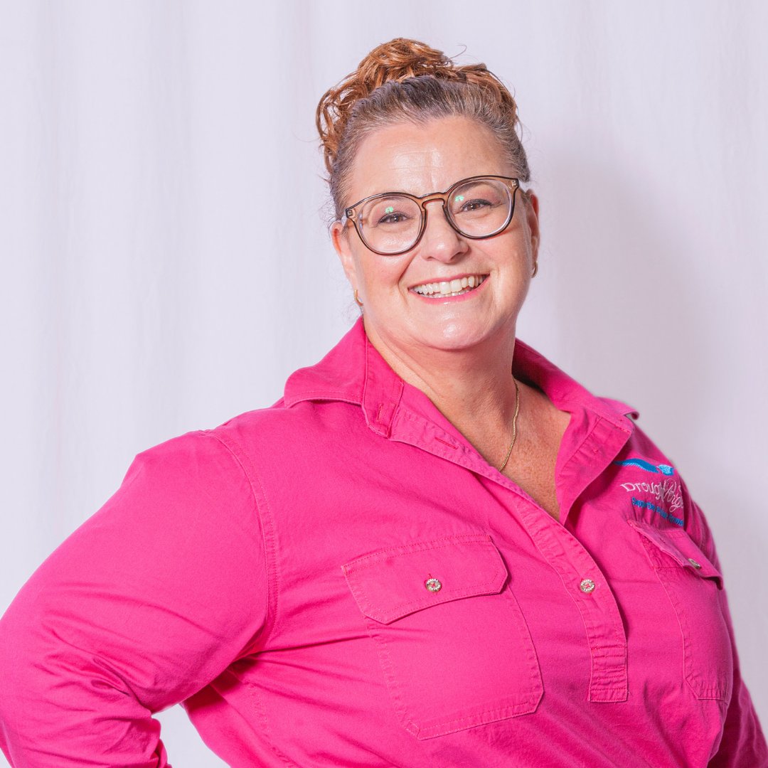 droughtangels's tweet photo. Whilst you get to know some of the team, please don't hesitate to say hello and #share their individual stories.
Today, some of you may already know or have spoken to the wonderful Joanna (or "Jo").
Go to Facebook to listen to Jo's story! #droughtangels https://t.co/tebCf371TU