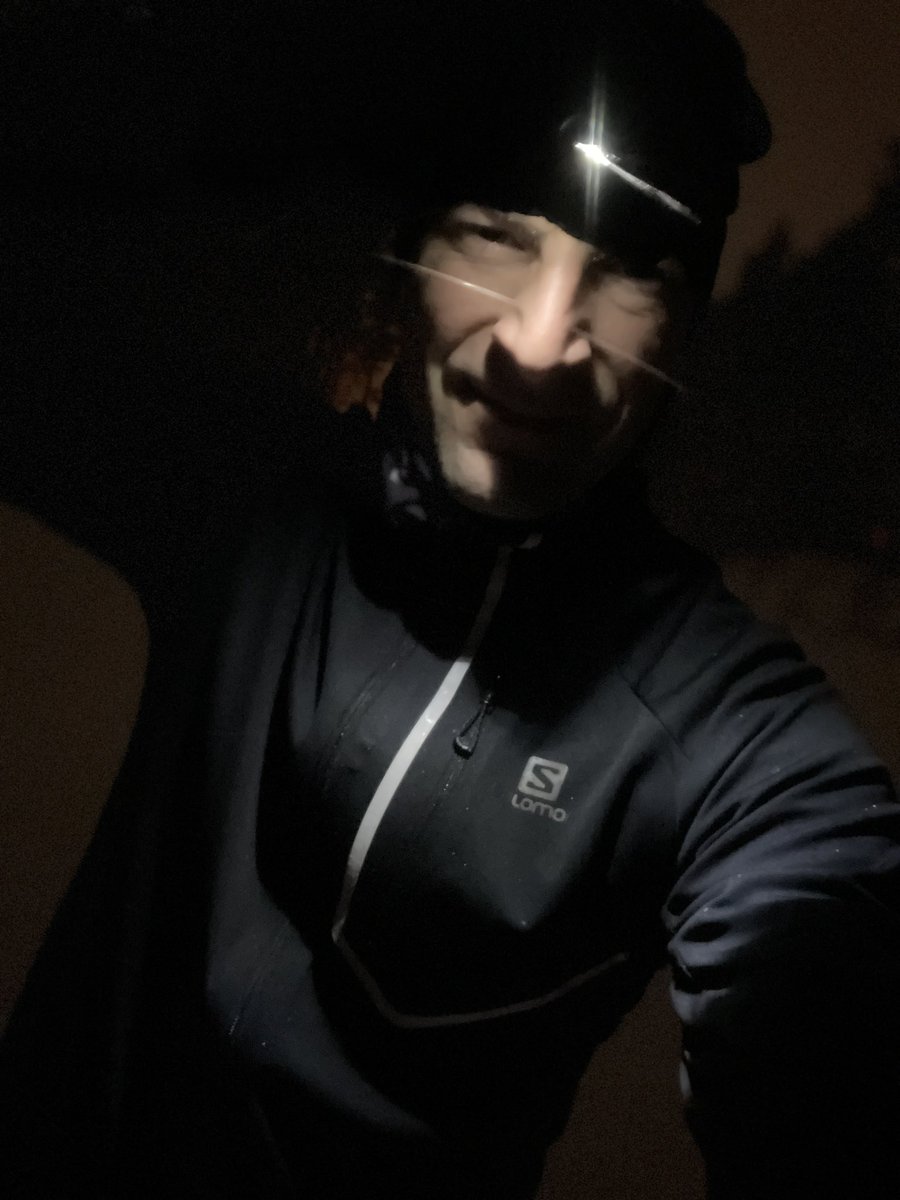 AnzeCesen's tweet photo. Winter run ๐๐ปโโ๏ธโ๏ธโ๏ธ @suunto @SalomonSports #TimeToPlay #TestedForAdventure #Suunto5Peak https://t.co/kXfHuky0lA