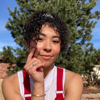 anakaaa_'s tweet photo. #NewProfilePic https://t.co/qCmSVRyjrE