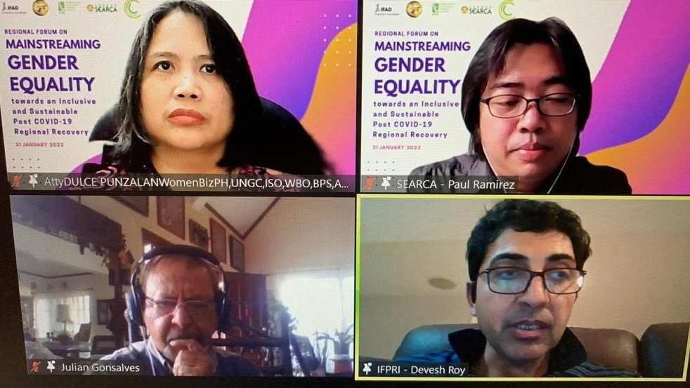 IFPRISAO's tweet photo. Increasing trend seen in #snack food consumption in middle income #ASEAN & #SouthAsian countries #VietNam #India, more so among women. ๐ฐ๐๐ช
๐Food environment & screen time play an important role - Devesh Roy at the Regional #Forum on Mainstreaming Gender Equality #ATMIASEAN https://t.co/MLmgbunqOy