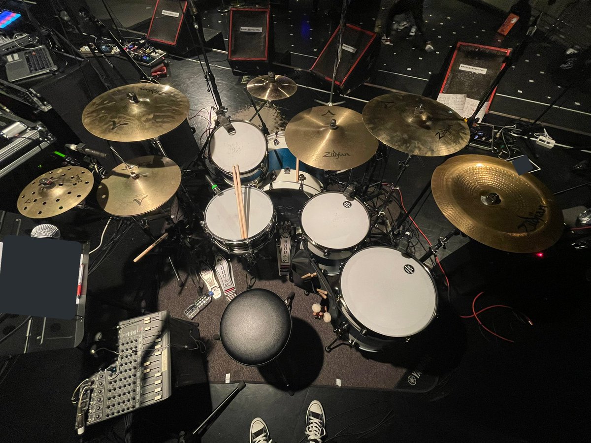 drums_wani's tweet photo. カ、カッコいい…。
#ASHDAHERO #NATAL #originalkit https://t.co/1i7E6yI4lP