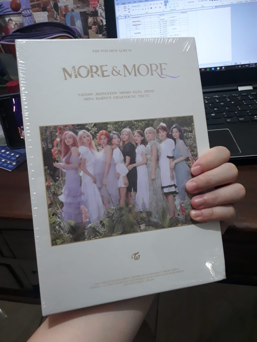 WTS INA🇲🇨
Album twice more&amp;more sealed VER B 250k nego tipiss

-no poster
-ada damage box dikit
-full shopee

Yang minat dm aja <a href="/sweetsweetbeb/">joonie 2the 🌚 and back</a>

Tags wts wtt wtb twice album oren album kpop sealed